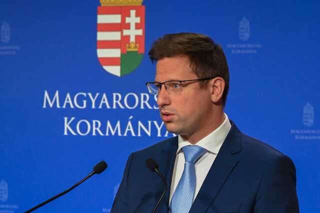 Kormányinfó, Gulyás Gergely