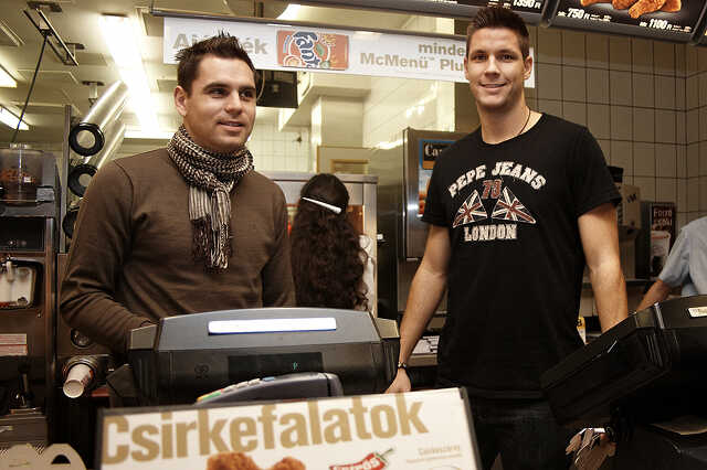 Jótékonysági akció a gyorsétteremben