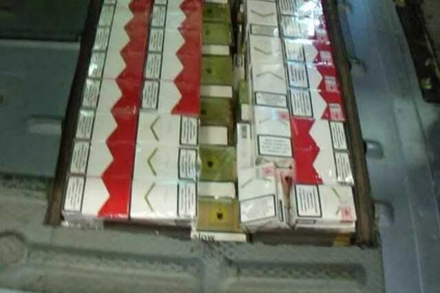 Alvázba rejtett zárjegy nélküli cigaretta