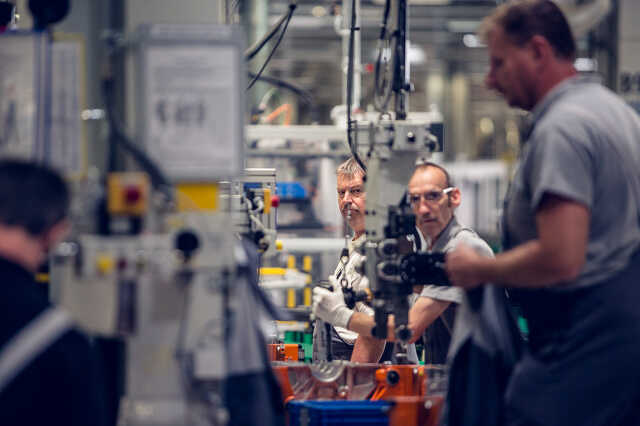 Gyárlátogatás a szentgotthárdi Opel-gyárban