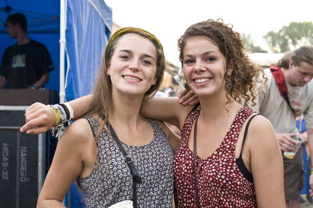 Csajok és pasik a Szigeten