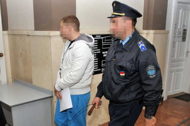 Bilincsben a "csapat esze"