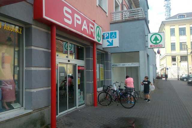 Hefele utcai Spar üzlet