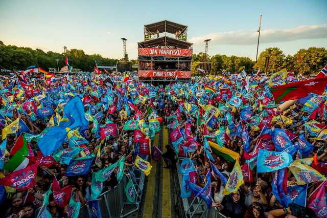 sziget péntek