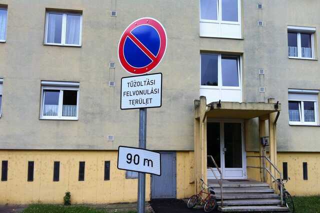 Derkovits lakótelep parkoló