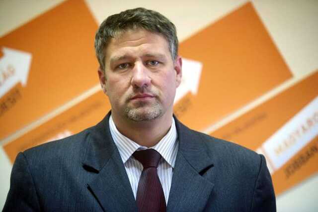 Simonka György