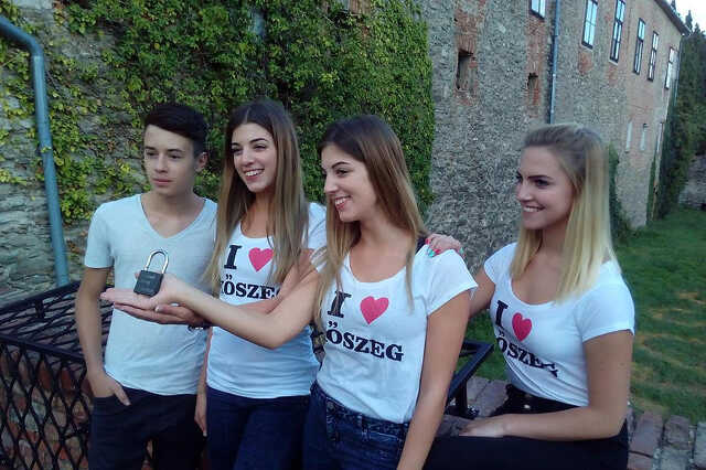 Szerelmes lakatok Kőszegen