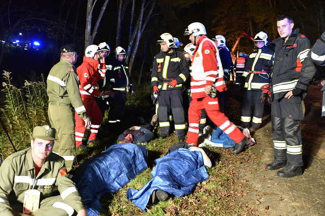 Tömegszerencsétlenség az ónos esőben - mentési gyakorlat Oberwart közelében 