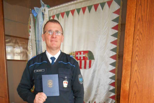 elismerést kapott a rendőrtiszt