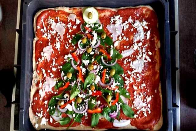 karácsonyi pizza