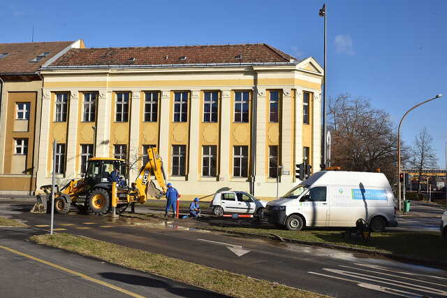Helyreállítják a kidöntött tűzcsapot