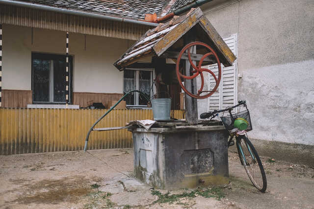 Kút az udvaron
