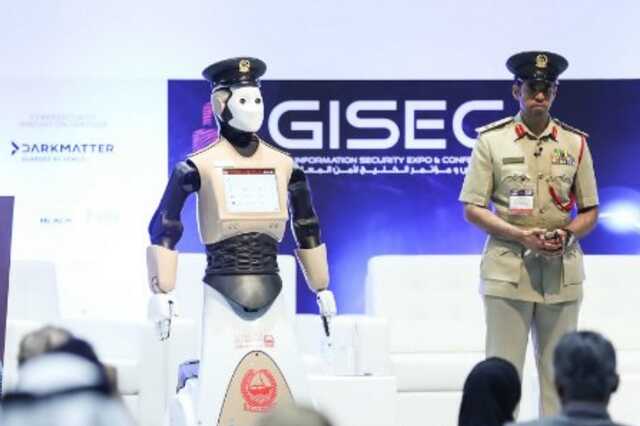 robotrendőr Dubajban