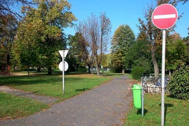 Tilalom, de minek
