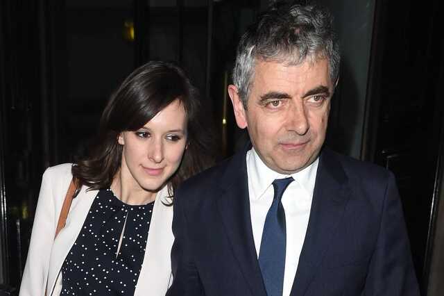 Rowan Atkinson és Louise Ford
