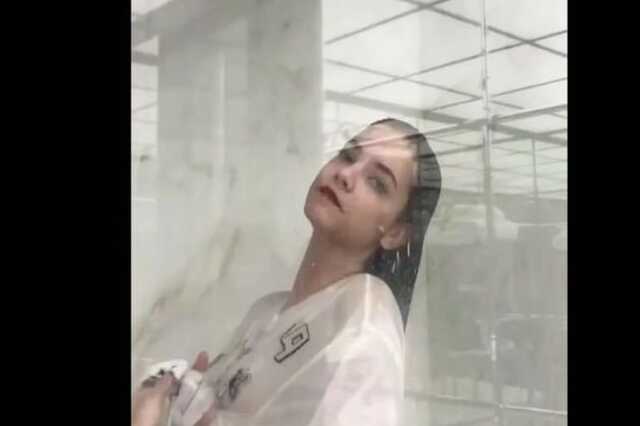 Palvin Barbi Celeste Barber videójában