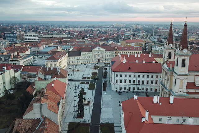 Berzsenyi tér a levegőből