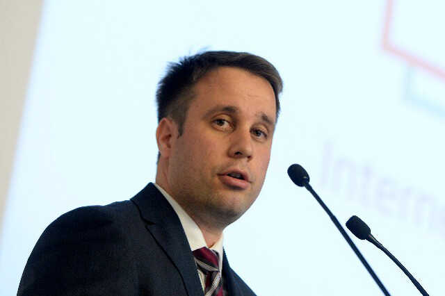 Dömötör Csaba