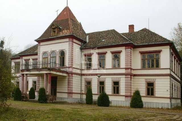 Eladó várkastély Szombathelyen