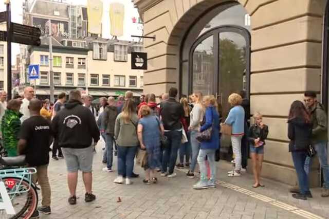 Felrobbant iPad Amszterdamban