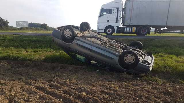 Felborult Renault Balogunyomnál