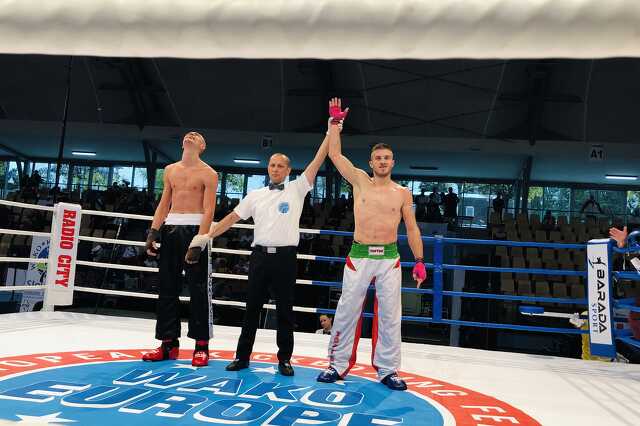 Legyőzte román ellenfelét a kick-box EB-n a szombathelyi Bárdosi Sándor