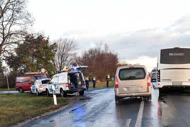 Busz és kerékpáros ütközött Szombathely közelében