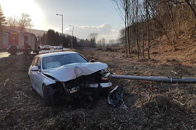 Árokba csapódott egy autó Kőszeg és a határ között
