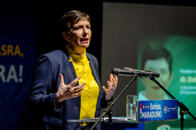 DK fórum Dr.Dobrev Klára