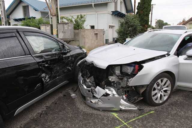 Suzuki ütközött Citroennel Szombathelyen