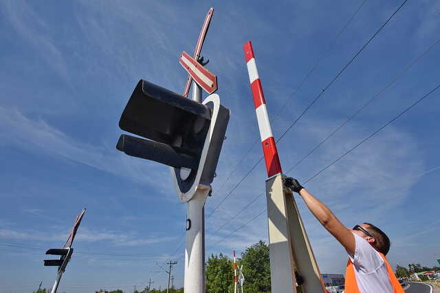 Ismét lerepült a félsorompó a 87-esen 