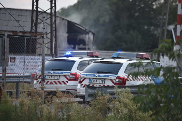 Csarnok égett Szombathelyen