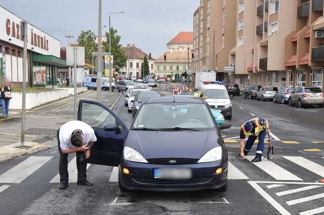 Idős nőt gázoltak el Szombathelyen