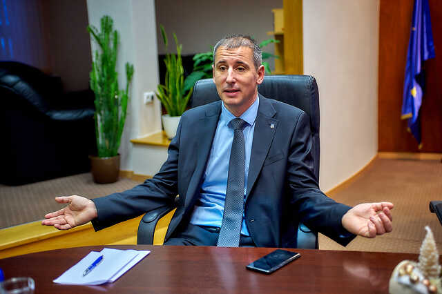 Dr. Nemény Andrással a polgármesteri irodában