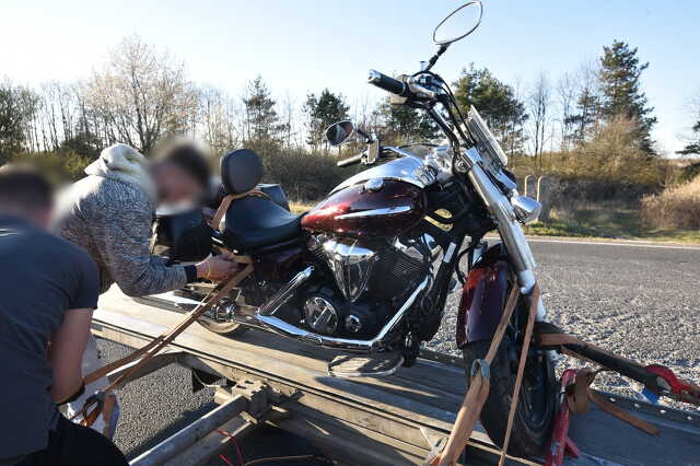 Motoros baleset