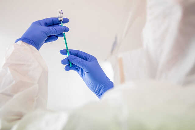 injekció, oltás