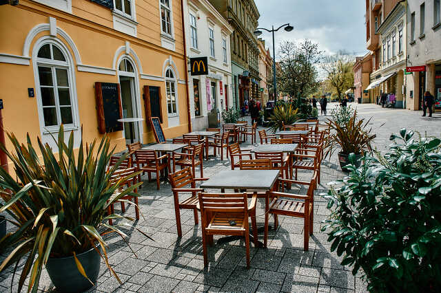 Terasznyitás előtt