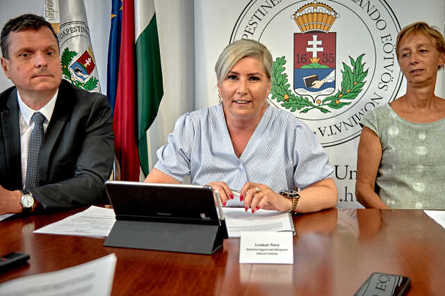 Lenkai Nóra Savaria egyetem központ rektori biztos
