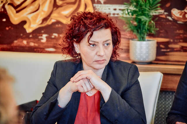 Vadai Ágnes Czeglédy Csaba sajtóreggeli