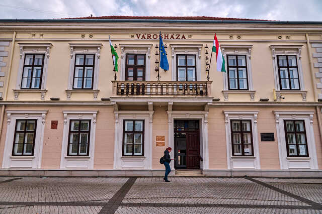 Sárvár város városháza