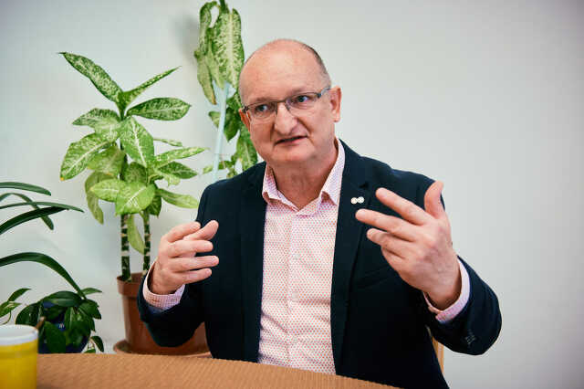 Rápli Róbert interjú 