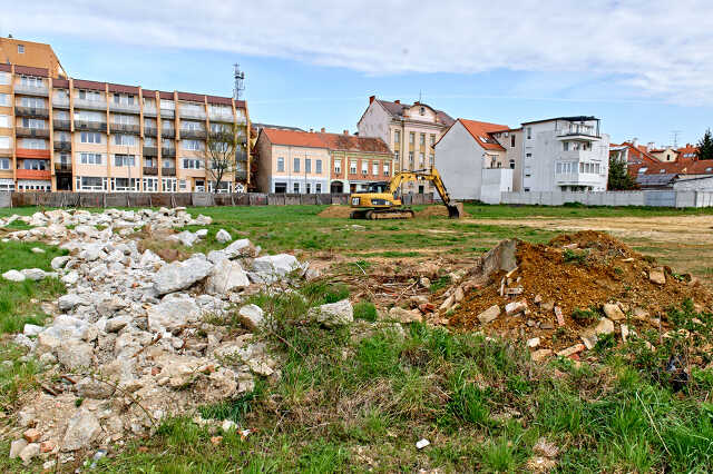 Építkezés az egykori tervezett Magellán center területén