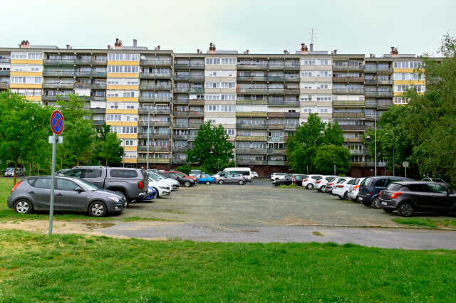 Rohonci út. 27. 35-39. parkoló, azbeszt