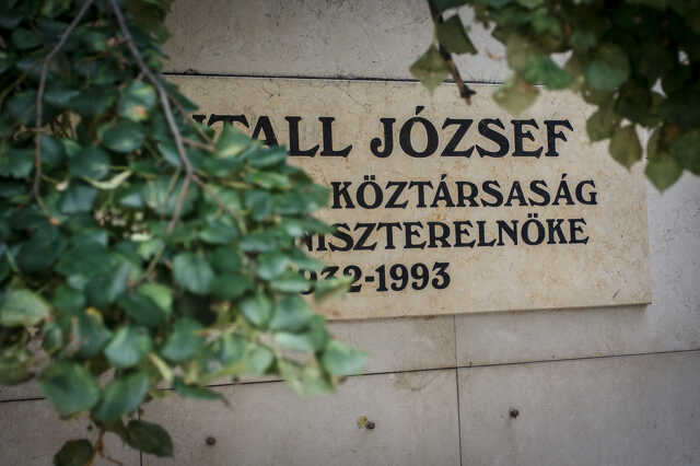 Antall József tér