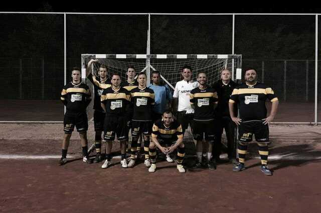 Nyugat Rádió FC