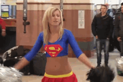 vasútállomás flash mob gif