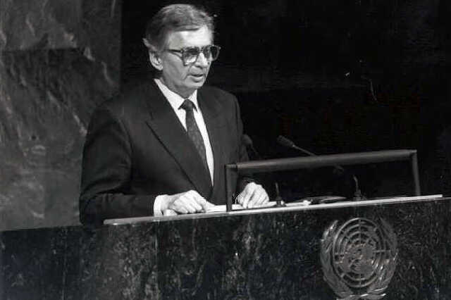 Dr. Antall József