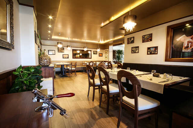 Black Cab Pub & Restaurant