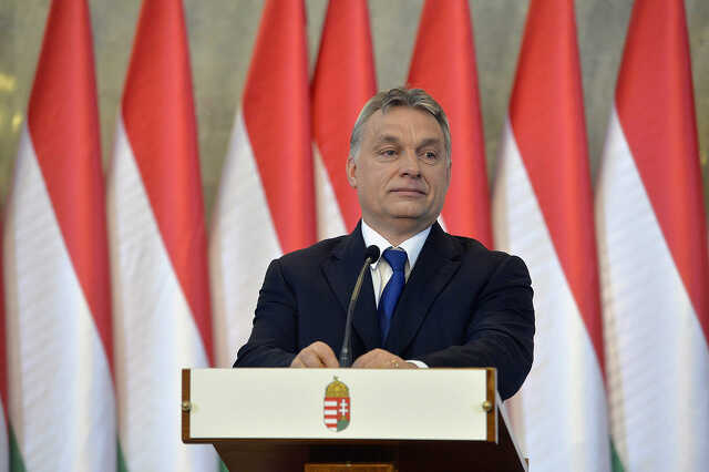 Orbán Viktor miniszterelnök sajtótájékoztatót tart a Parlament Delegációs termében