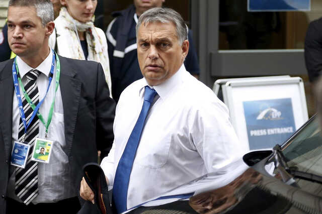 Orbán Viktor megérkezik Brüsszelbe, a menekültkrízisről szóló EU-csúcsra szerdán